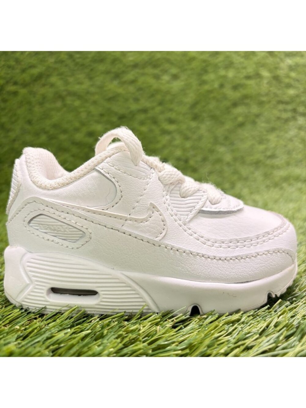 Nike Air Max 90 Toddler Size 5C Triple White Athletic Leather Shoes Sneakers